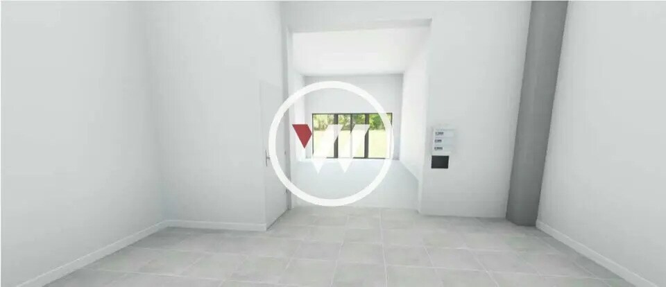 Local commercial dans Gardanne à louer Photo intérieure– Image 1 sur 3