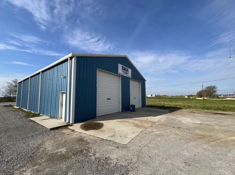 2751 E Marshall St, Charleston, MO à vendre - Photo de l’immeuble – Image 2 sur 7