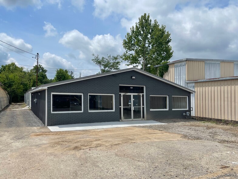 131 Kraft St, Clarksville, TN à louer - Photo de l’immeuble – Image 3 sur 3