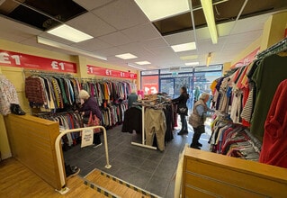 125 West St, Fareham à louer Photo intérieure– Image 1 sur 2