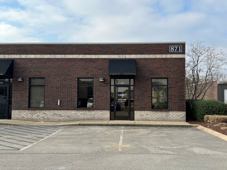 871 Seven Oaks Blvd, Smyrna, TN à vendre - Photo de l’immeuble – Image 1 sur 21