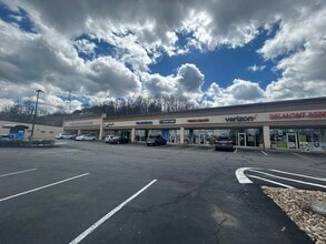 6750 Hollywood Blvd, Delmont, PA à louer Photo intérieure– Image 2 sur 9