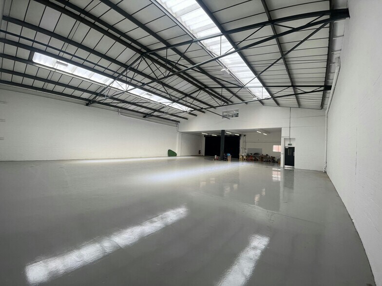 Lanrick Rd, Londres à louer - Photo intérieure – Image 2 sur 10