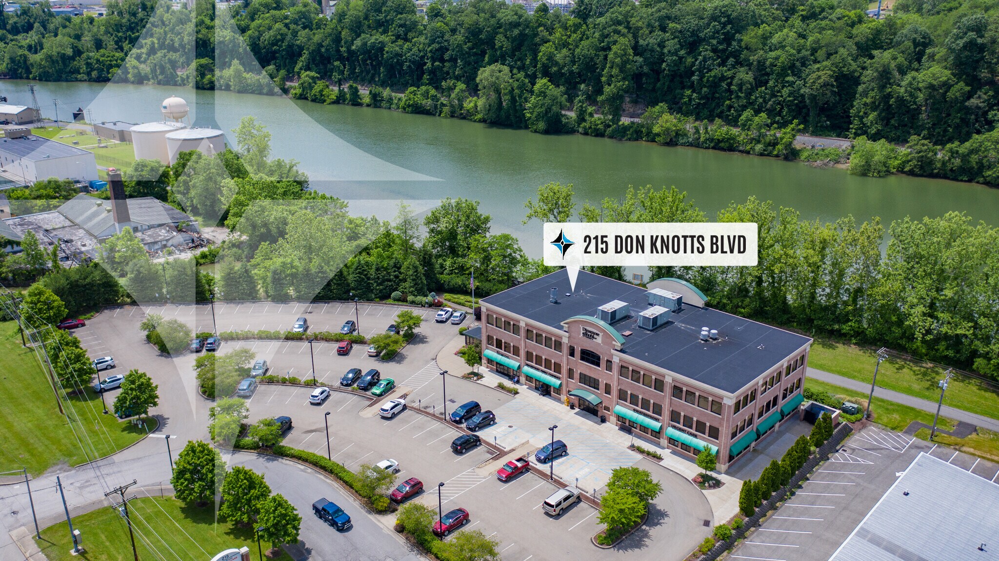 215 Don Knotts Blvd, Morgantown, WV à louer Photo principale– Image 1 sur 78