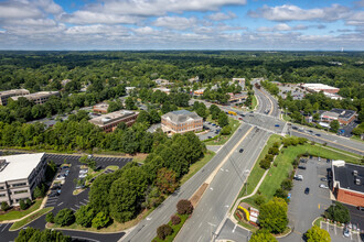 10400 Mallard Creek Rd, Charlotte, NC - VUE AÉRIENNE  vue de carte - Image1