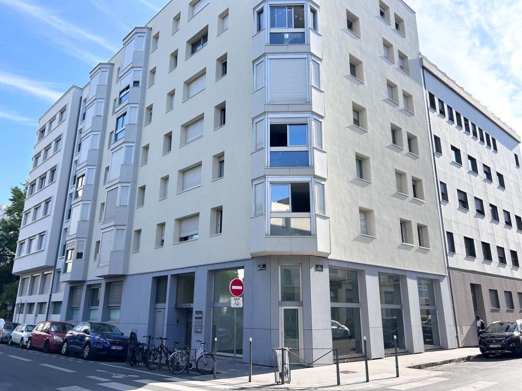 Bureau dans Lyon à louer Photo de l’immeuble– Image 1 sur 9