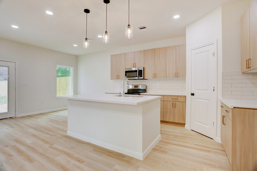 8314 Williamsdell, Houston, TX à vendre - Photo de l’immeuble – Image 2 sur 15