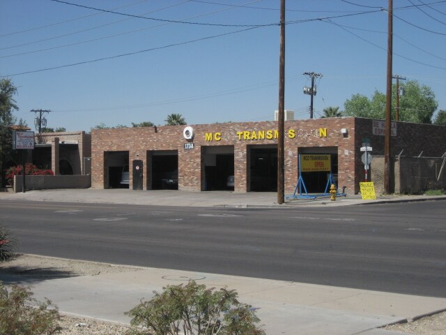 1738 E Thomas Rd, Phoenix, AZ à vendre - Photo de l’immeuble – Image 2 sur 13