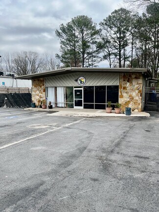Plus de détails pour 3597 Lawrenceville Hwy, Tucker, GA - Local commercial à vendre