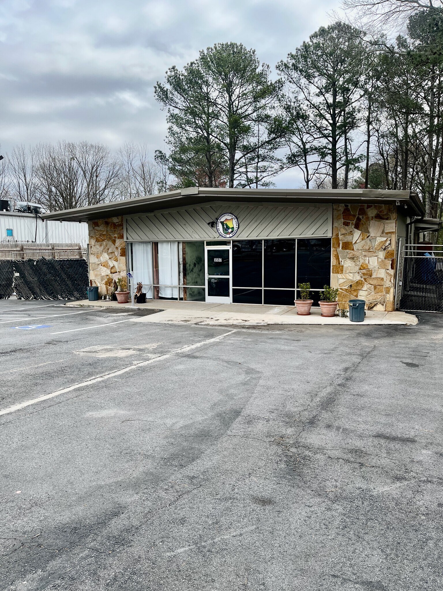 3597 Lawrenceville Hwy, Tucker, GA à vendre Photo de l’immeuble– Image 1 sur 14