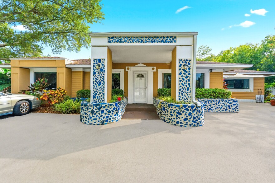 130 Pinellas Way N, Saint Petersburg, FL à vendre - Photo de l’immeuble – Image 3 sur 40