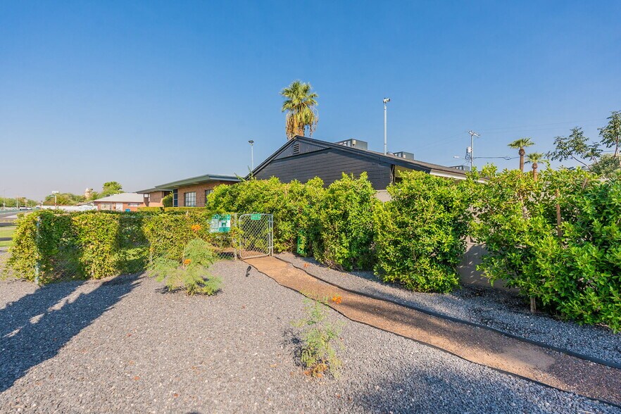 1534 W Osborn Rd, Phoenix, AZ à vendre - Photo de l’immeuble – Image 2 sur 117