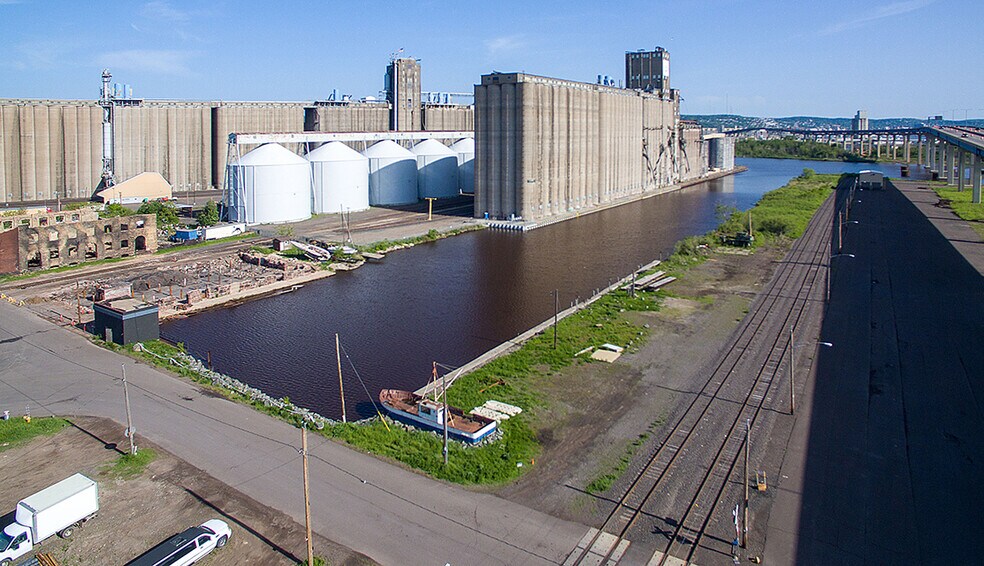 1507 N 1st St, Superior, WI à vendre - Photo de l’immeuble – Image 2 sur 16