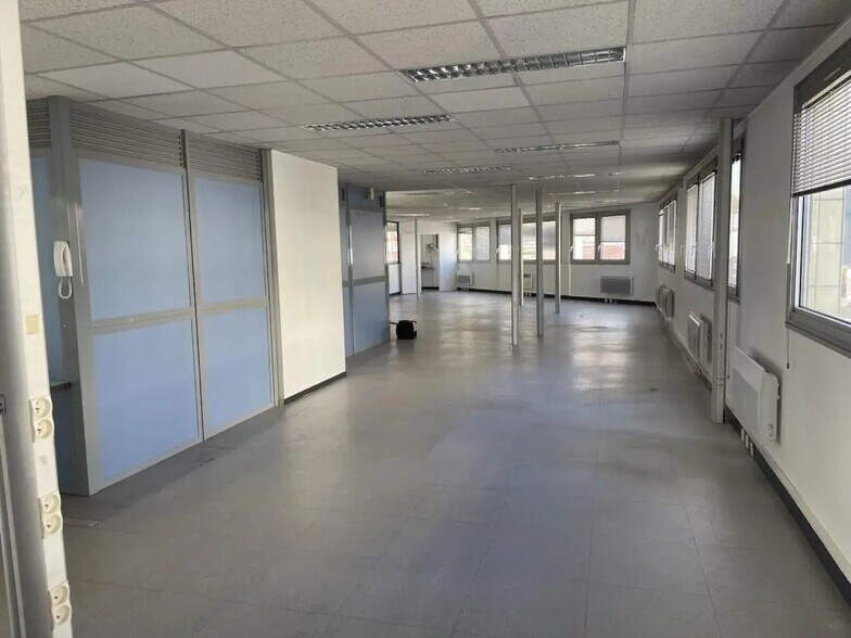 59 Rue Desseaux, Rouen à vendre - Photo de l’immeuble – Image 2 sur 3