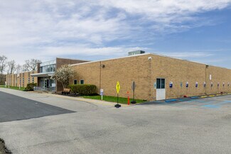 Plus de détails pour 500 Maryland Dr, Fort Washington, PA - Industriel/Logistique à louer