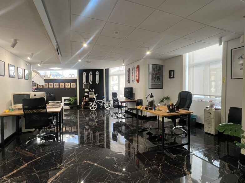 Bureau dans Córdoba, Córdoba à louer - Photo de l’immeuble – Image 3 sur 30