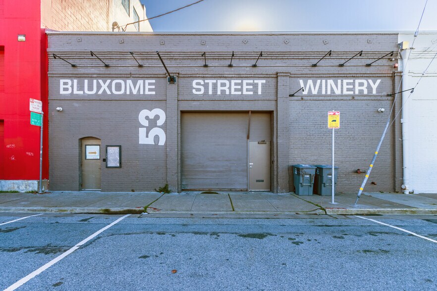 53-69 Bluxome St, San Francisco, CA à louer - Photo de l’immeuble – Image 2 sur 5