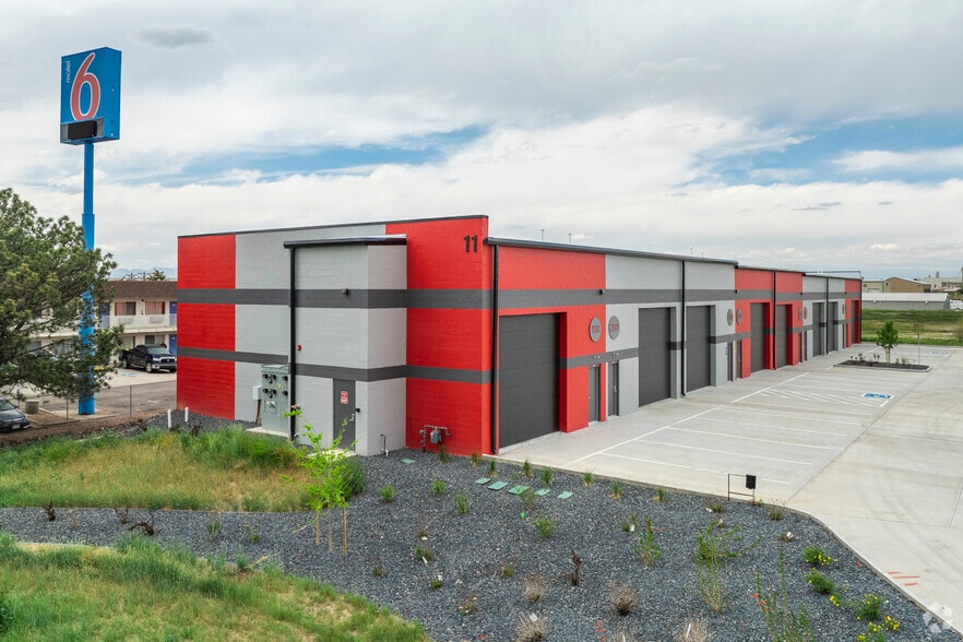11 NW Frontage Rd, Fort Collins, CO à vendre - Photo principale – Image 1 sur 53