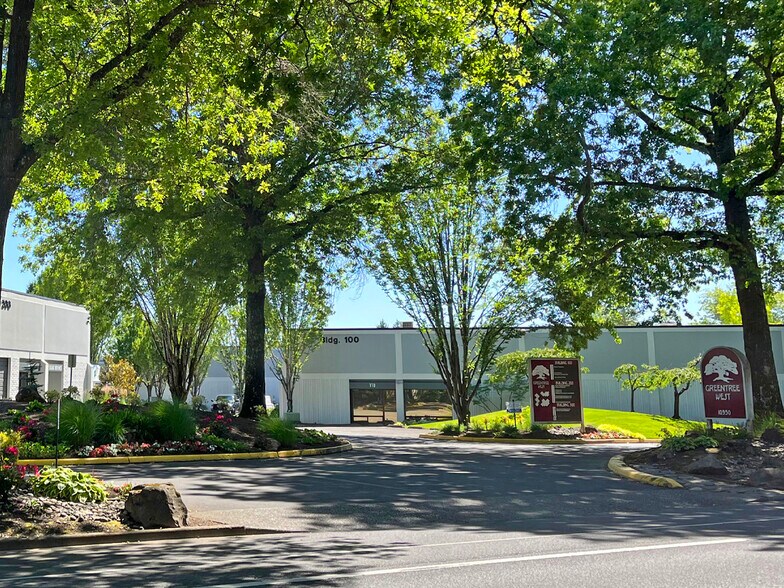 10950 SW 5th St, Beaverton, OR à louer - Photo principale – Image 1 sur 9