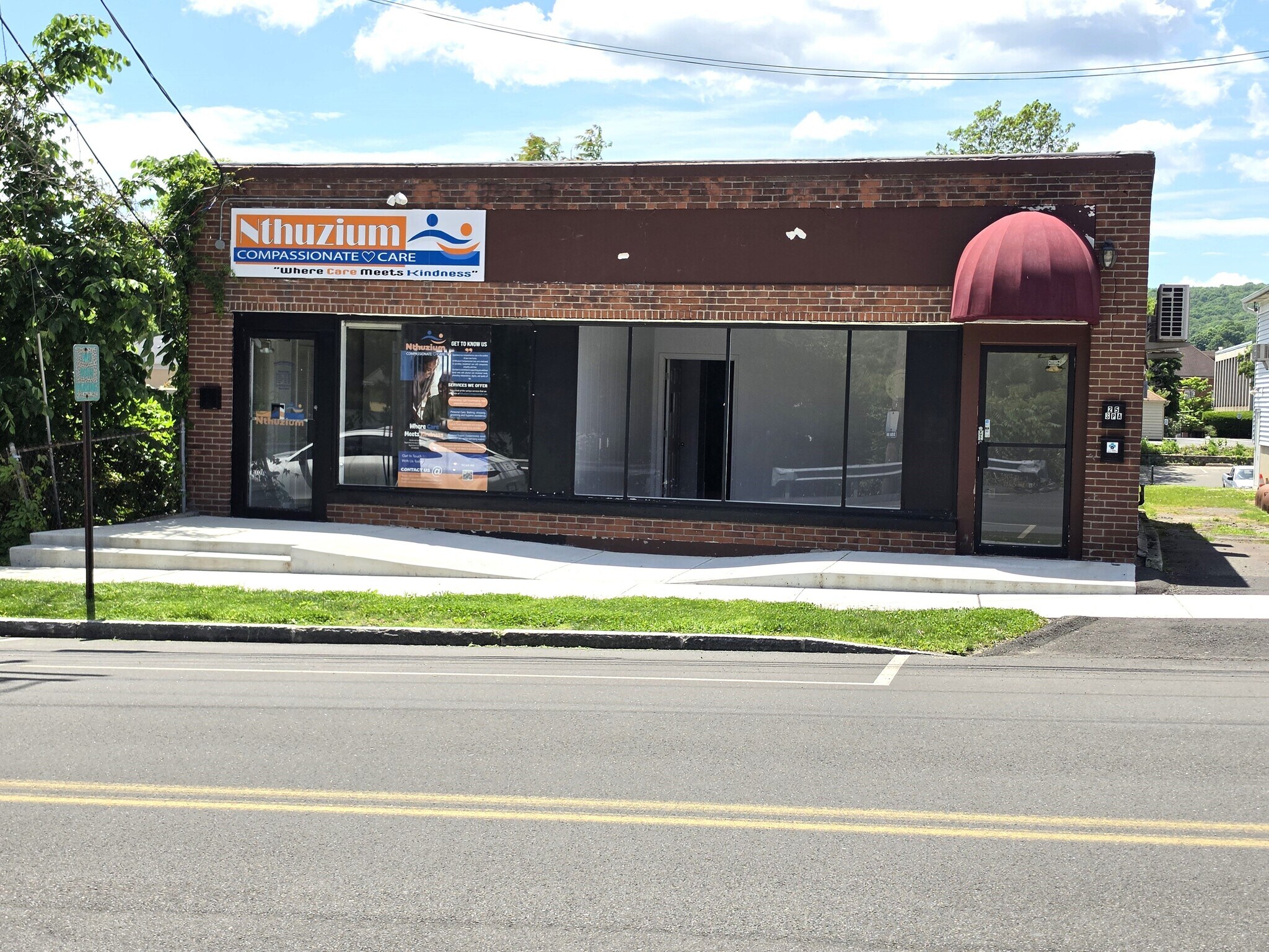 23-25 Cedar St, Naugatuck, CT à louer Photo de l’immeuble– Image 1 sur 2