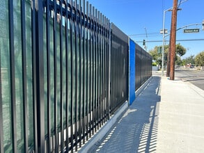 241 N California Ave, La Puente, CA à louer Photo de l’immeuble– Image 2 sur 17