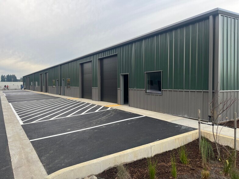 7110 NE 43rd Ave, Vancouver, WA à vendre - Photo de l’immeuble – Image 3 sur 8