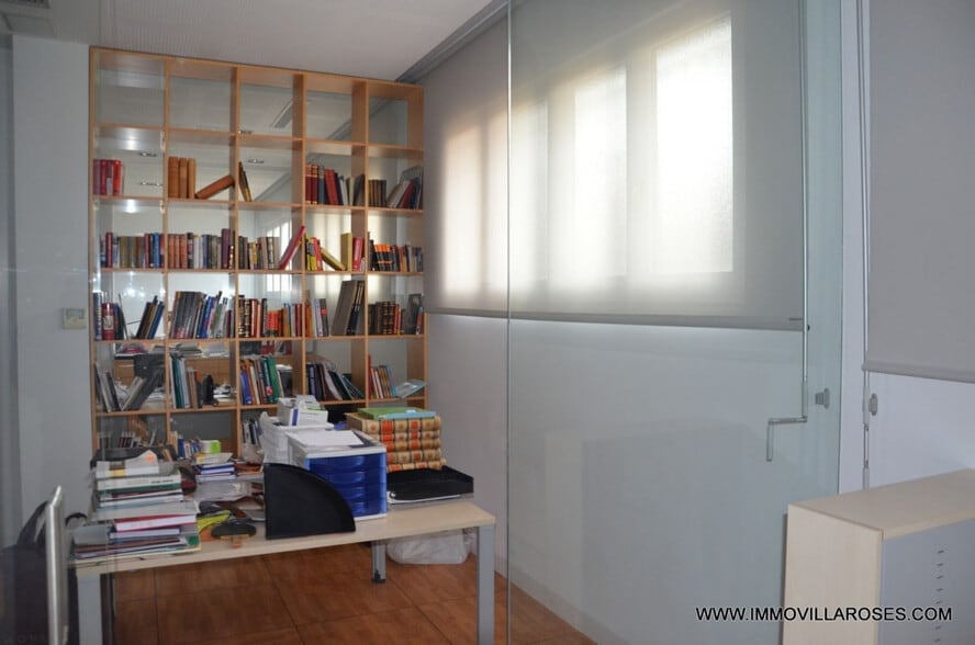 View Photo