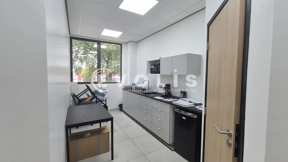 Bureau dans Serris à louer - Photo intérieure – Image 3 sur 4