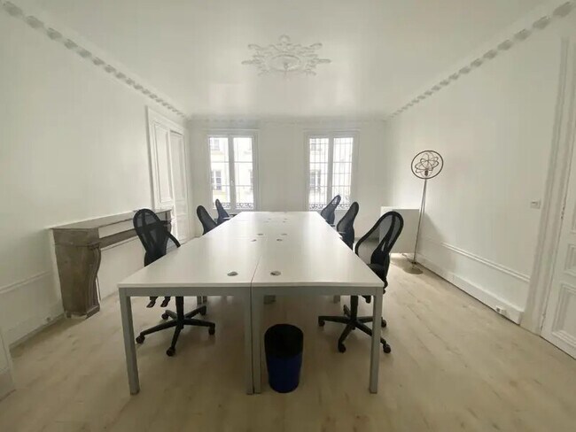 Plus de détails pour Bureau à louer