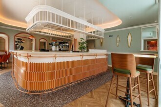 Local commercial dans San Sebastián de los Reyes, Madrid à louer Photo intérieure– Image 1 sur 1