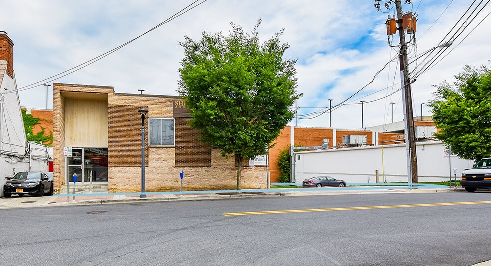 11249 Fern St, Silver Spring, MD à vendre - Photo de l’immeuble – Image 1 sur 15