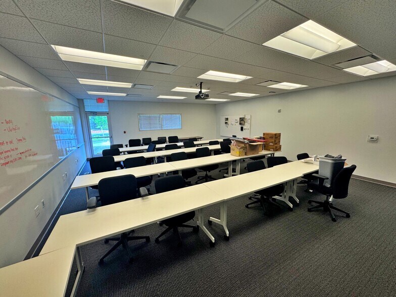 119 Hamilton Park Dr, Tallahassee, FL à louer - Photo intérieure – Image 2 sur 7