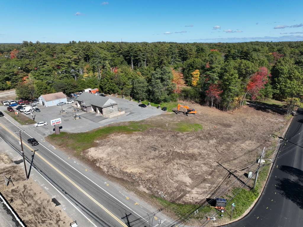 808 Bedford St, Bridgewater, MA à louer Photo principale– Image 1 sur 6