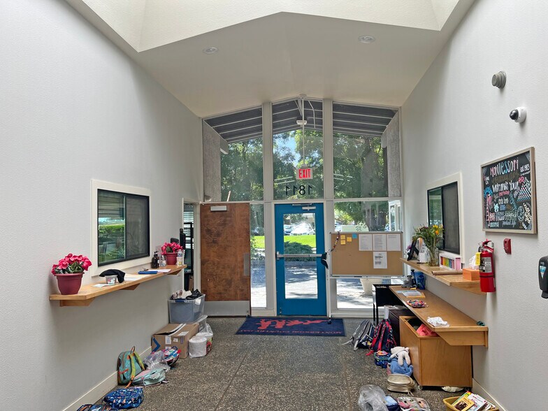 1811 Renoir Ave, Davis, CA à vendre - Photo de l’immeuble – Image 3 sur 15