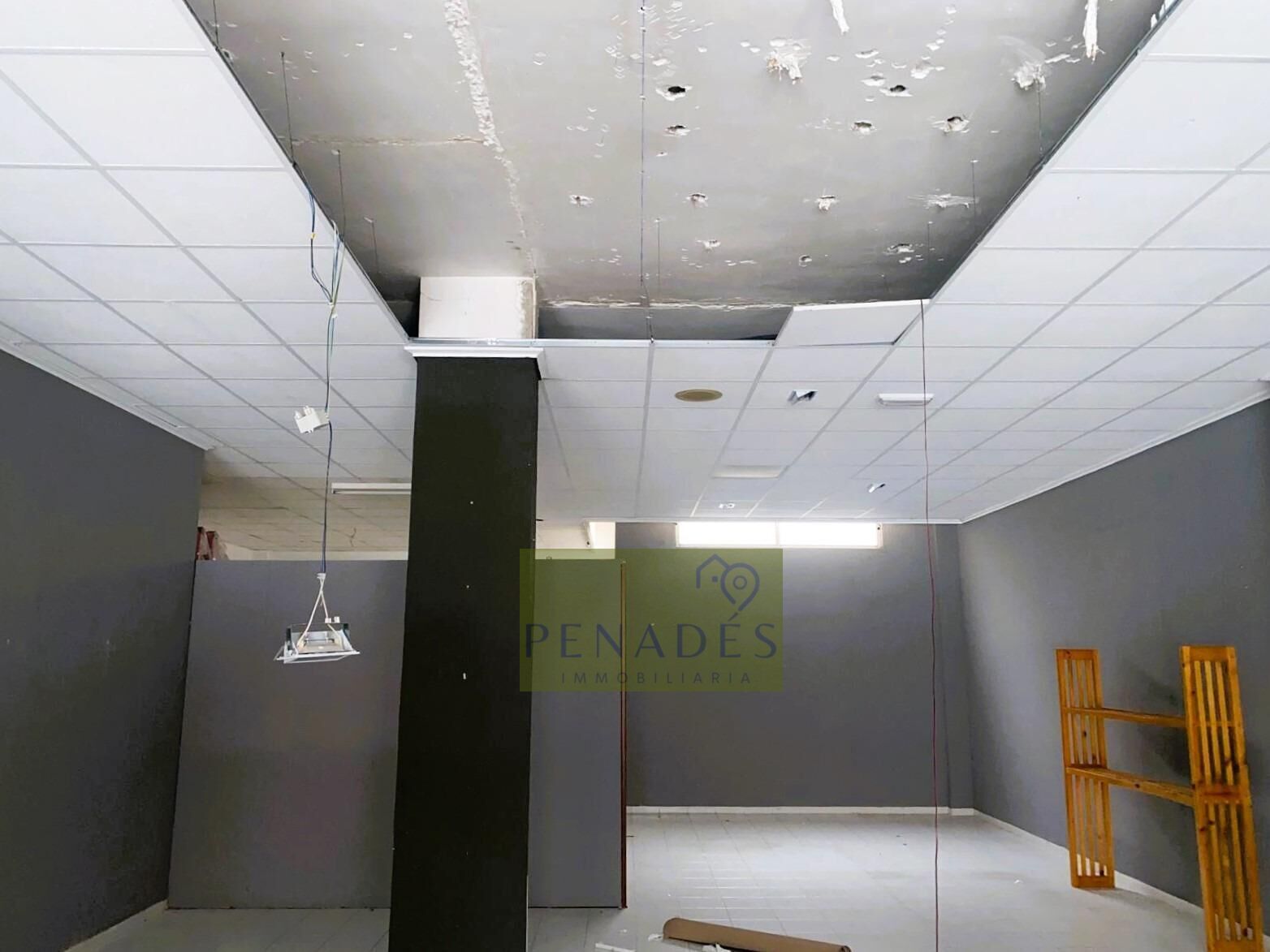 Local commercial dans Ontinyent à louer Photo de l’immeuble– Image 1 sur 8