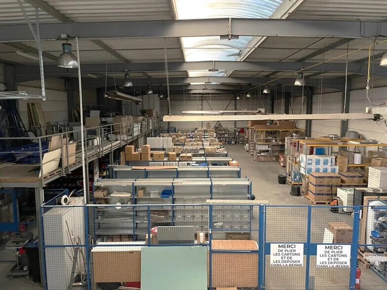 Bureau dans Lesquin à louer - Photo de l’immeuble – Image 3 sur 12