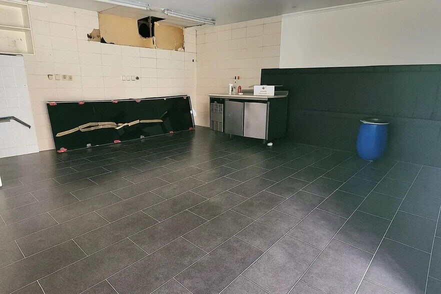 Local commercial dans Nice à louer - Photo de l’immeuble – Image 1 sur 2