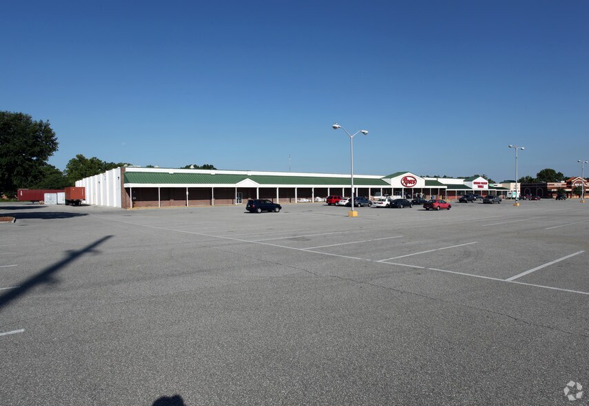2642 Carolina Beach Rd, Wilmington, NC à louer - Photo principale – Image 2 sur 8