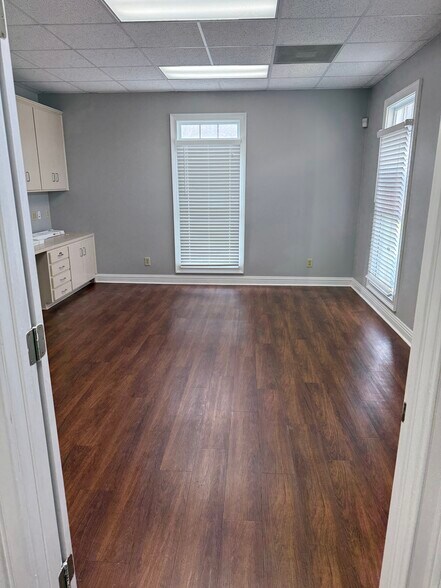 470-478 Mcqueen Smith Rd, Prattville, AL à louer - Photo intérieure – Image 2 sur 5