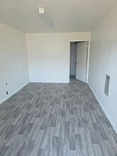 2967 Coors Ct, Santa Rosa, CA à louer Photo de l’immeuble– Image 2 sur 6