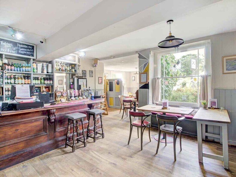 157B Midford Rd, Bath à vendre - Photo intérieure – Image 2 sur 12