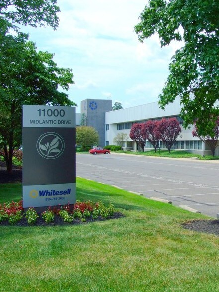 13000 Midlantic Dr, Mount Laurel, NJ à louer - Photo de l’immeuble – Image 2 sur 10