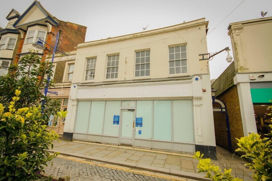 71 High St, Sheerness à louer - Photo de l’immeuble – Image 1 sur 1
