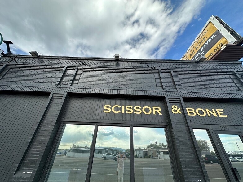 600 N State St, Orem, UT à louer - Photo de l’immeuble – Image 3 sur 5