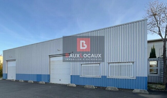Plus de détails pour Industriel/Logistique à louer