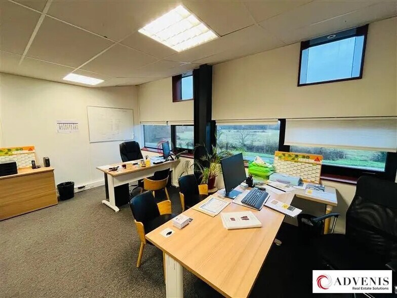 Bureau dans Mérignac à louer - Photo de l’immeuble – Image 3 sur 11