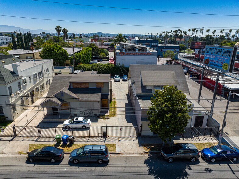 1116 N Gower St, Los Angeles, CA à vendre - Photo principale – Image 1 sur 4