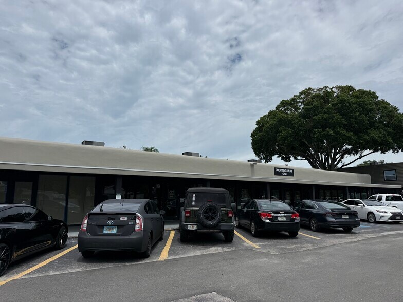 1900 16th St N, Saint Petersburg, FL à louer - Photo de l’immeuble – Image 2 sur 4