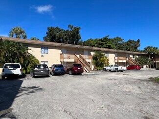 Plus de détails pour 824 Alderman St Portfolio – Bureau/Local commercial, Local d'activités à vendre, Fort Myers, FL