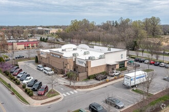 2711 Medical Center Pky, Murfreesboro, TN - VUE AÉRIENNE  vue de carte - Image1